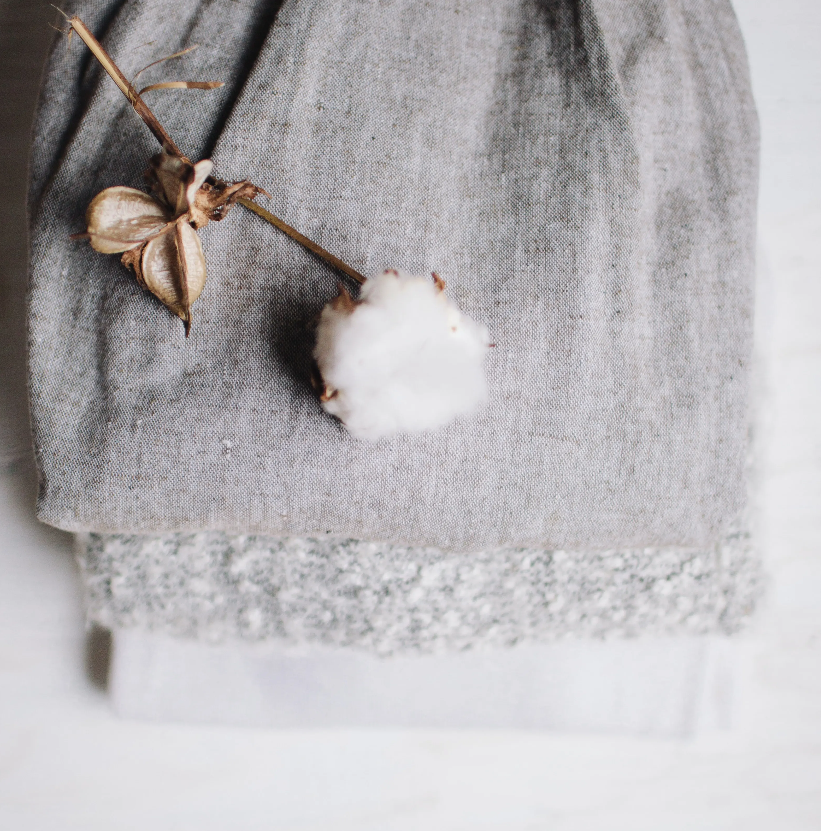 কিভাবে একটি এয়ার জেট লুম ভালভাবে পরিচালনা করা যায় এবং এয়ার জেট লুমের বৈদ্যুতিক সরঞ্জাম বজায় রাখা যায়