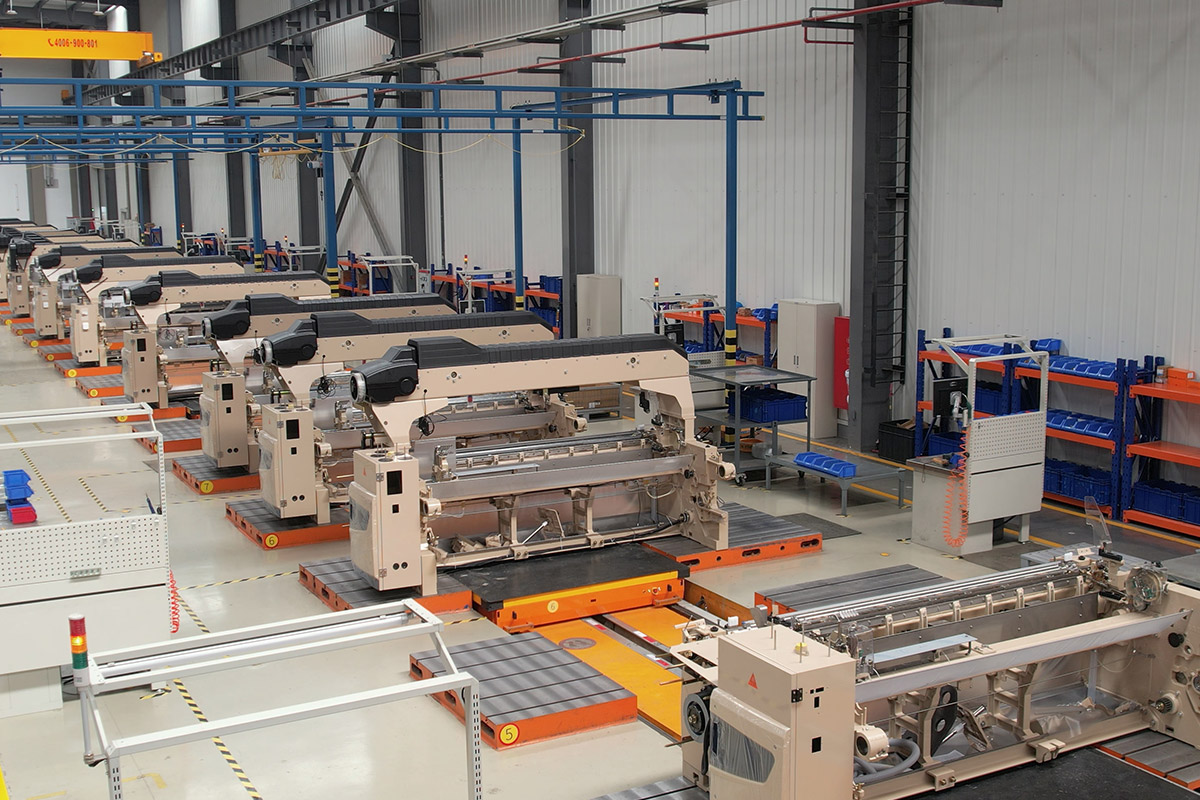 হেংলিতে হাইজিয়া মেশিনারি 6000 মেশিনের সূচনা মাত্র